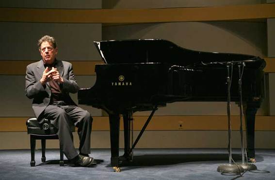 080423_philip_glass.jpg